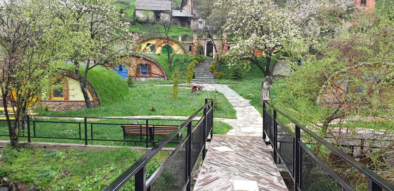 Cozy House Hotel Dilidzjan Buitenkant foto