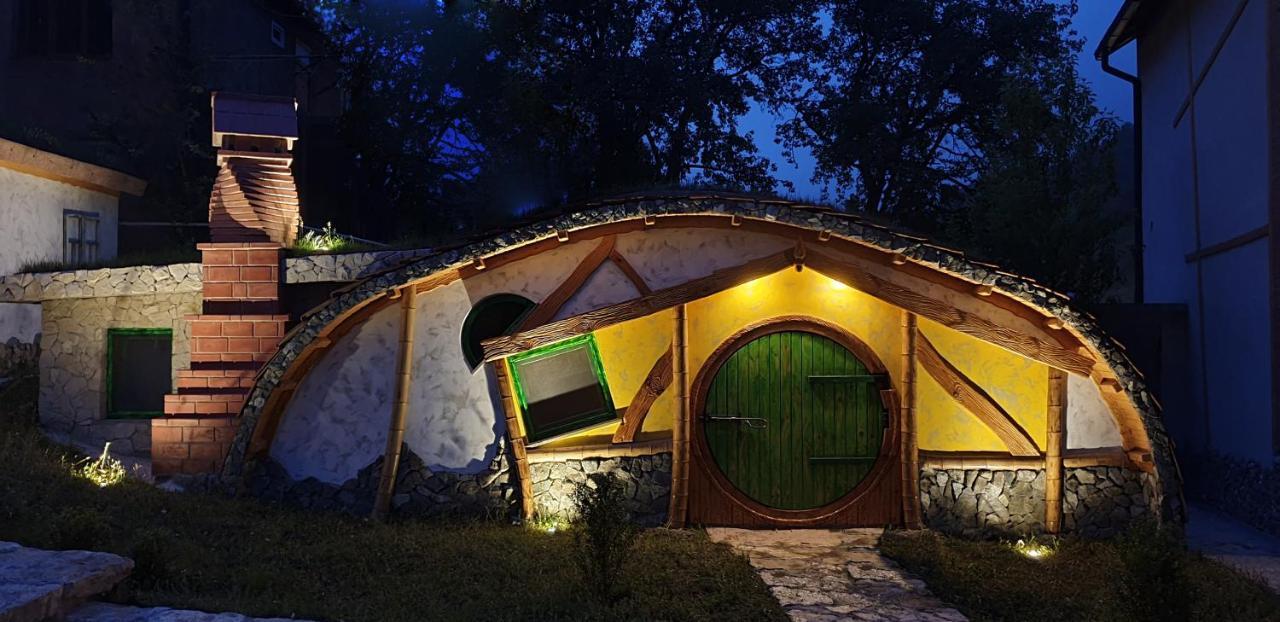 Cozy House Hotel Dilidzjan Buitenkant foto