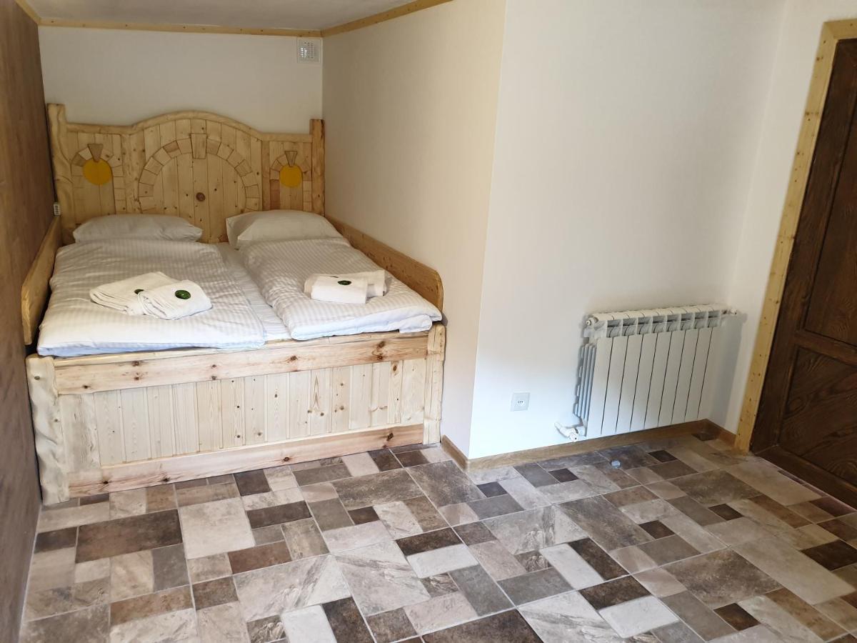 Cozy House Hotel Dilidzjan Buitenkant foto