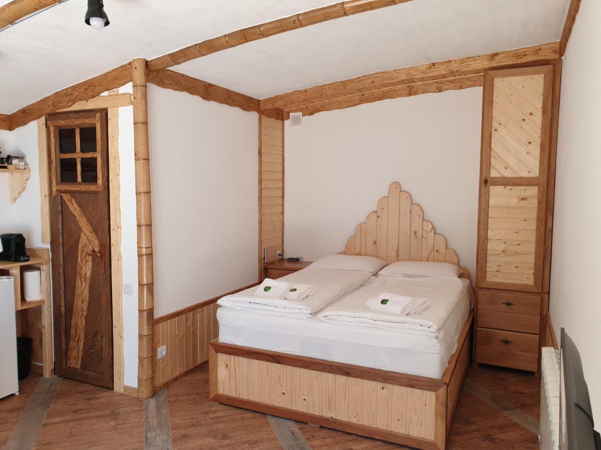 Cozy House Hotel Dilidzjan Buitenkant foto