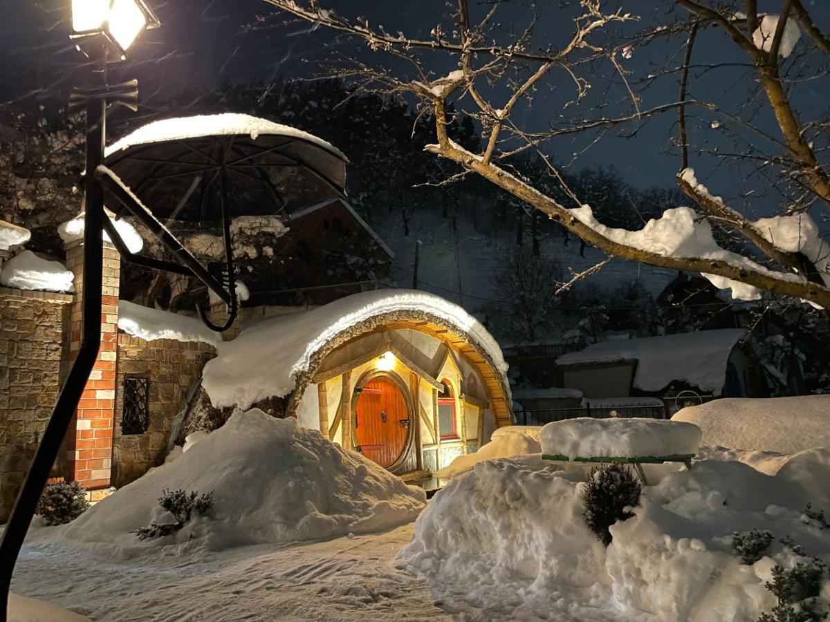 Cozy House Hotel Dilidzjan Buitenkant foto