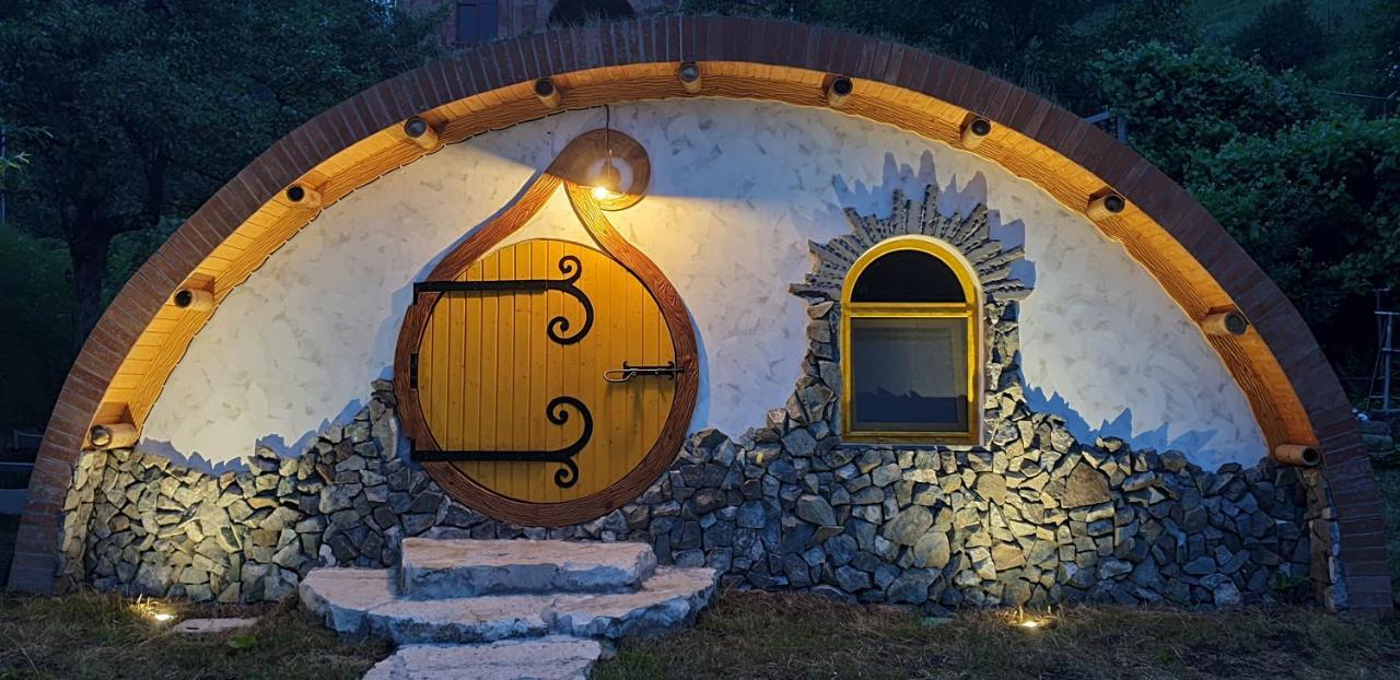Cozy House Hotel Dilidzjan Buitenkant foto