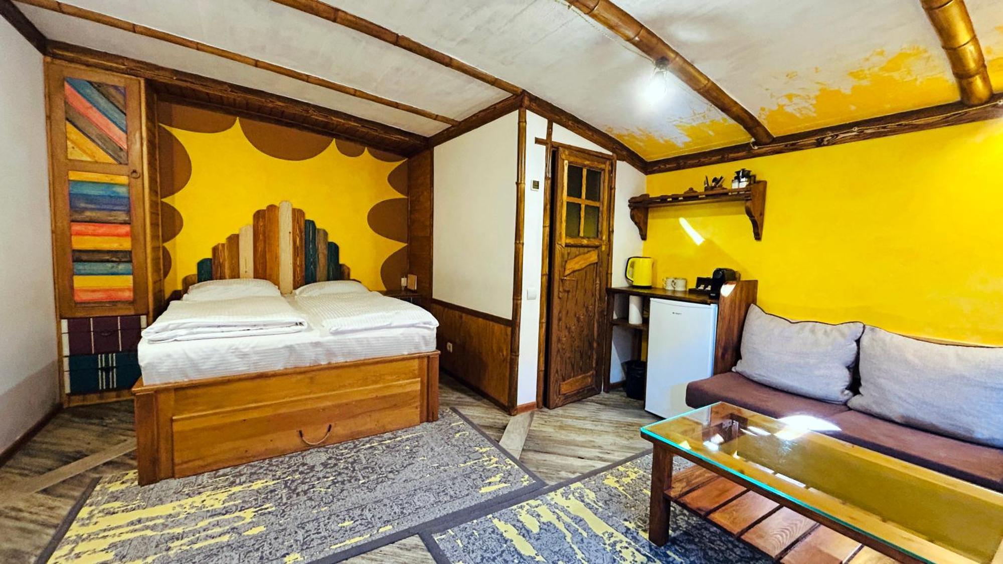 Cozy House Hotel Dilidzjan Buitenkant foto