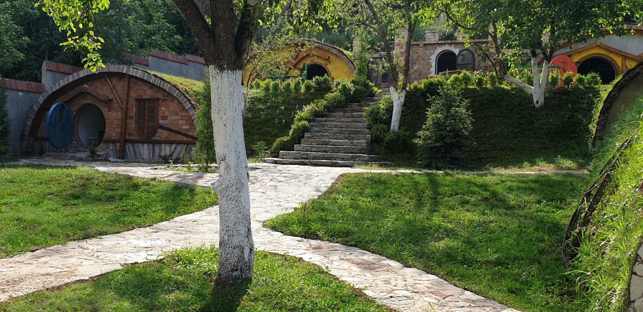 Cozy House Hotel Dilidzjan Buitenkant foto