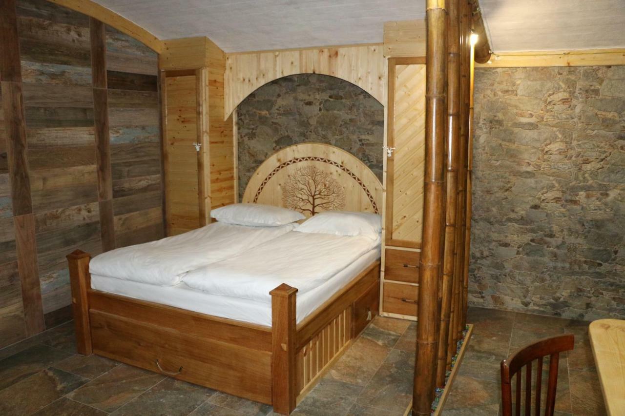 Cozy House Hotel Dilidzjan Buitenkant foto